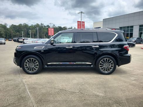 Used 2021 Nissan Armada Platinum w/ Captain's Chairs Package AWD/4WD image 2
