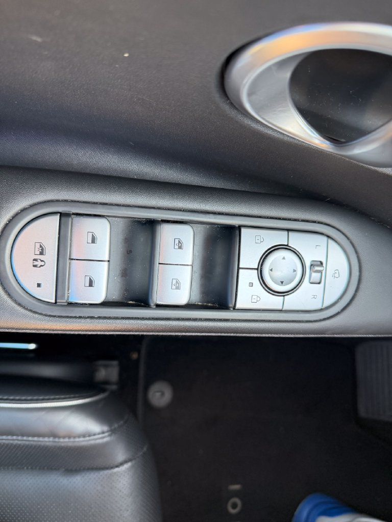 Used 2023 Hyundai Ioniq 5 SEL w/ Cargo Package AWD/4WD image 24