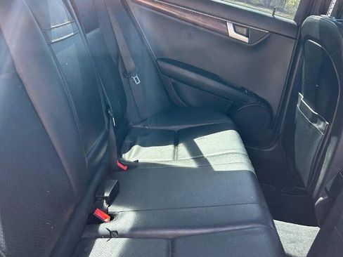 Used 2014 Mercedes-Benz C 250 C 250 Luxury 4dr Sedan image 38