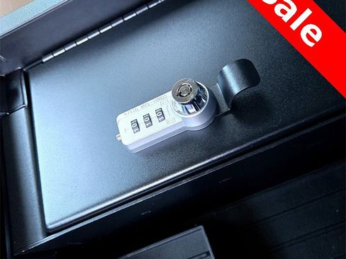 Used 2024 Toyota Tundra 1794 Edition image 19