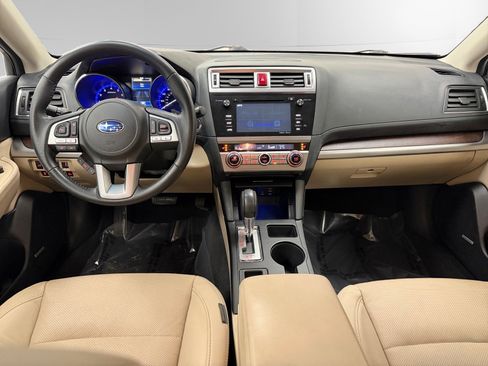 Used 2017 Subaru Outback 2.5i Limited image 10
