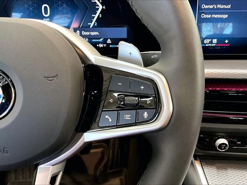 Used 2025 BMW 330i xDrive Sedan w/ M Sport Package image 21