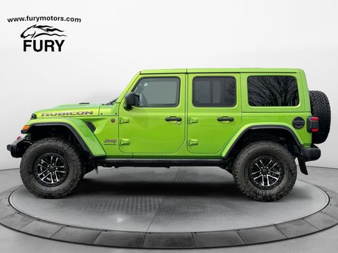 Used 2025 Jeep Wrangler Unlimited Rubicon AWD/4WD image 7