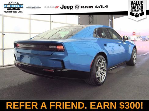 Used 2026 Dodge Charger Daytona Scat Pack AWD/4WD image 9