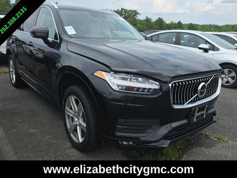 Used 2022 Volvo XC90 T5 Momentum AWD/4WD image 3