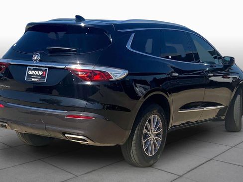 Certified 2023 Buick Enclave Essence AWD/4WD image 12