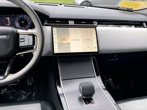 Used 2024 Land Rover Range Rover Velar Dynamic SE AWD/4WD image 7