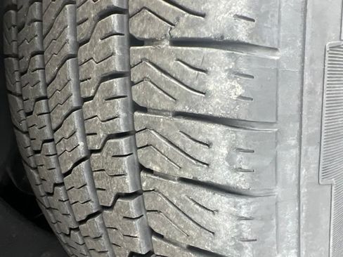 Used 2025 Ford Expedition Max Platinum AWD/4WD image 10