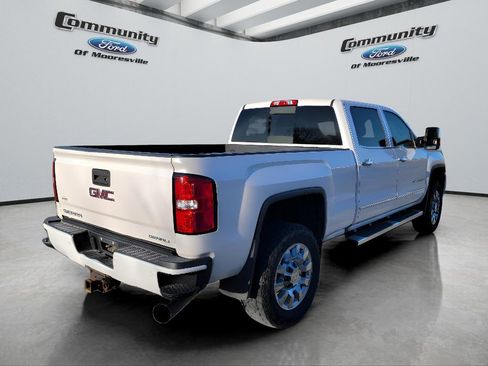 Used 2018 GMC Sierra 2500 Denali w/ Duramax Plus Package image 13