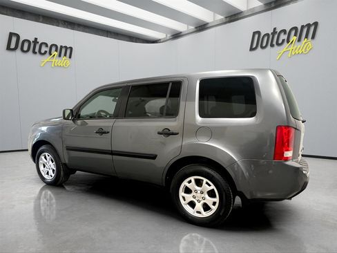 Used 2010 Honda Pilot LX image 4