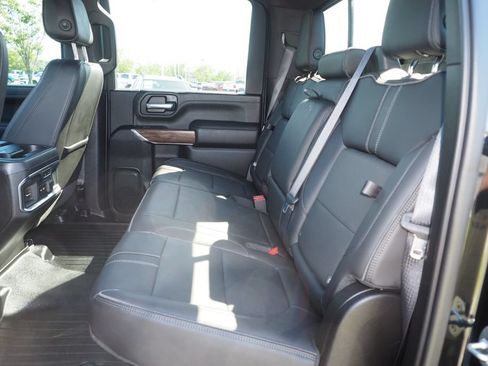 Used 2020 Chevrolet Silverado 2500 High Country AWD/4WD image 16