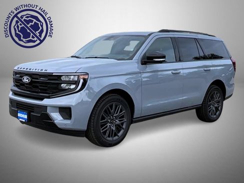 New 2027 Ford Expedition Platinum AWD/4WD image 1