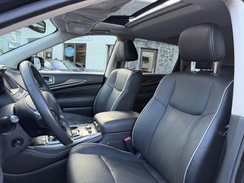 Used 2018 INFINITI QX60 Luxe AWD/4WD image 11