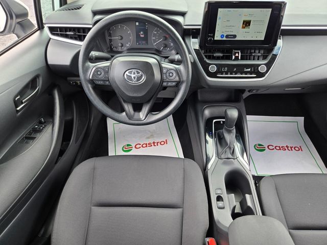 Used 2025 Toyota Corolla LE FWD image 13