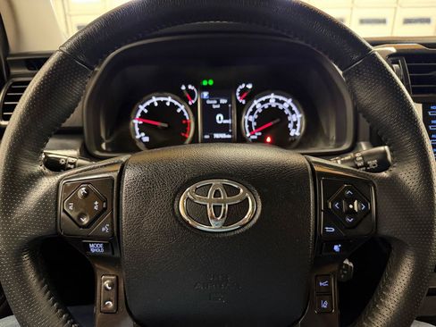 Used 2020 Toyota 4Runner TRD Pro AWD/4WD image 19