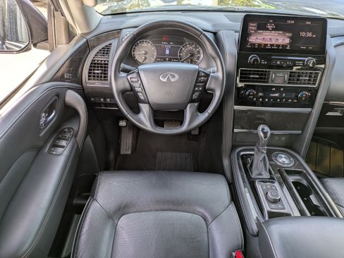 Used 2024 INFINITI QX80 Luxe image 18