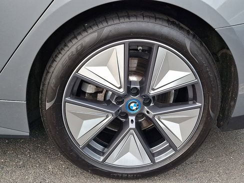 Certified 2023 BMW i4 eDrive40 w/ Premium Package RWD image 7