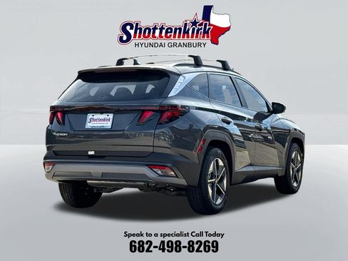 Used 2026 Hyundai Tucson SEL FWD image 6
