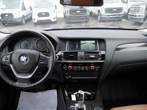 Used 2017 BMW X3 xDrive28i image 7