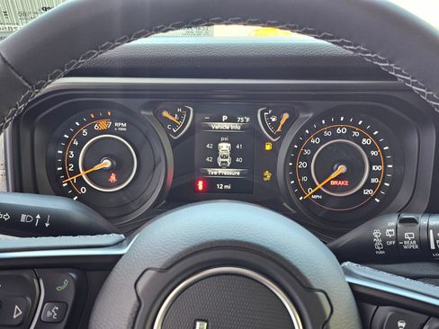 New 2026 Jeep Wrangler Unlimited Sport AWD/4WD image 12
