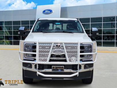 New 2026 Ford F250 Lariat w/ Lariat Ultimate Package