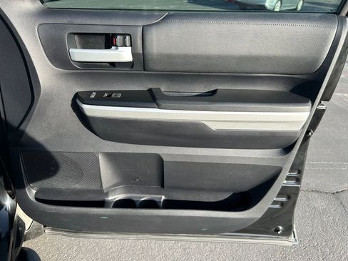 Used 2015 Toyota Tundra SR5 image 27