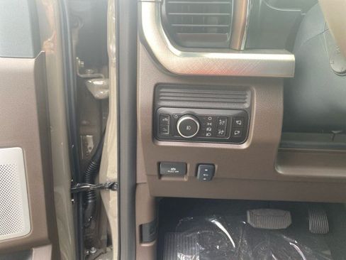 New 2026 Ford F350 King Ranch w/ Chrome Package AWD/4WD image 11
