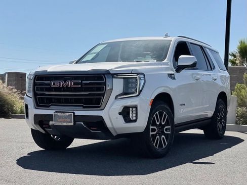 Used 2023 GMC Yukon AT4 w/ AT4 Premium Package AWD/4WD image 2