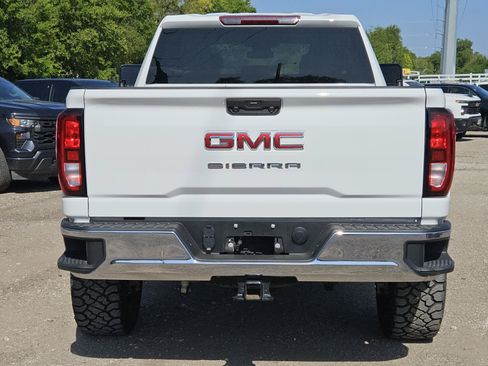 Used 2024 GMC Sierra 2500 Pro w/ Convenience Package AWD/4WD image 5