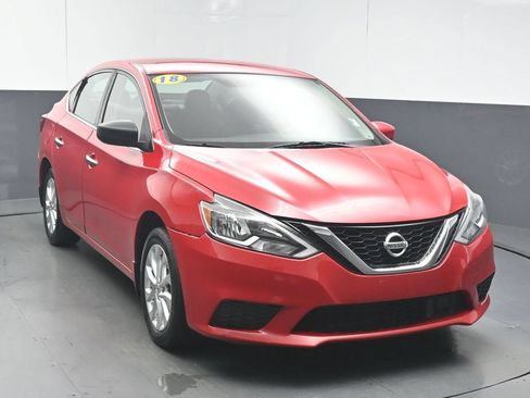 Used 2018 Nissan Sentra SV FWD image 2