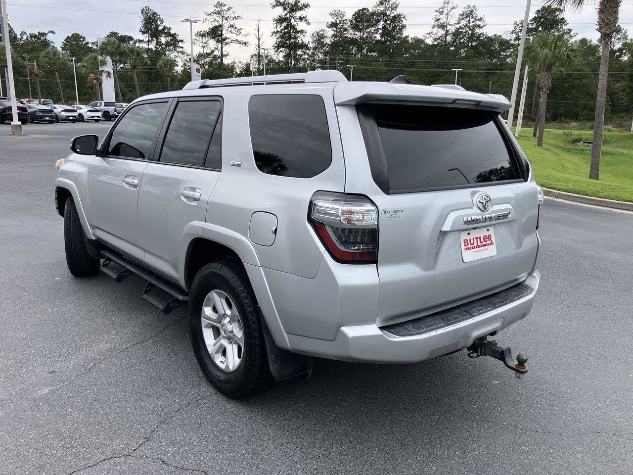 Used 2018 Toyota 4Runner SR5 Premium RWD image 3