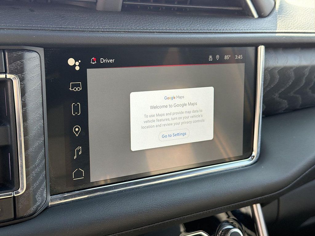 Used 2024 GMC Yukon XL Denali RWD image 13