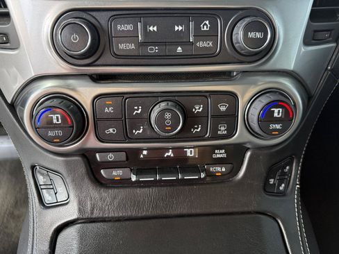 Used 2015 Chevrolet Tahoe LTZ AWD/4WD image 23