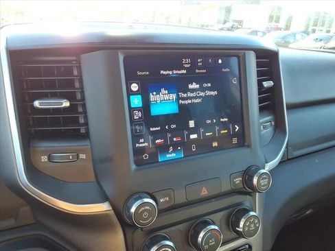 Used 2024 RAM 2500 Big Horn w/ Bed Utility Group image 18