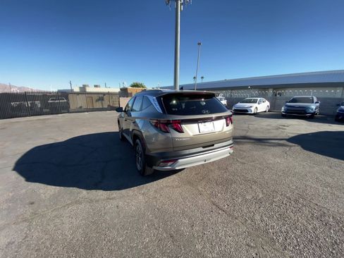 Used 2025 Hyundai Tucson Blue image 16