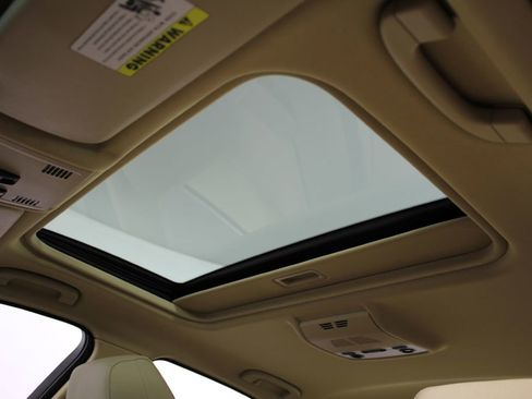 Used 2006 BMW 325xi Sedan image 36