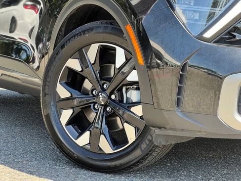 Certified 2024 Kia Sportage X-Line AWD/4WD image 2