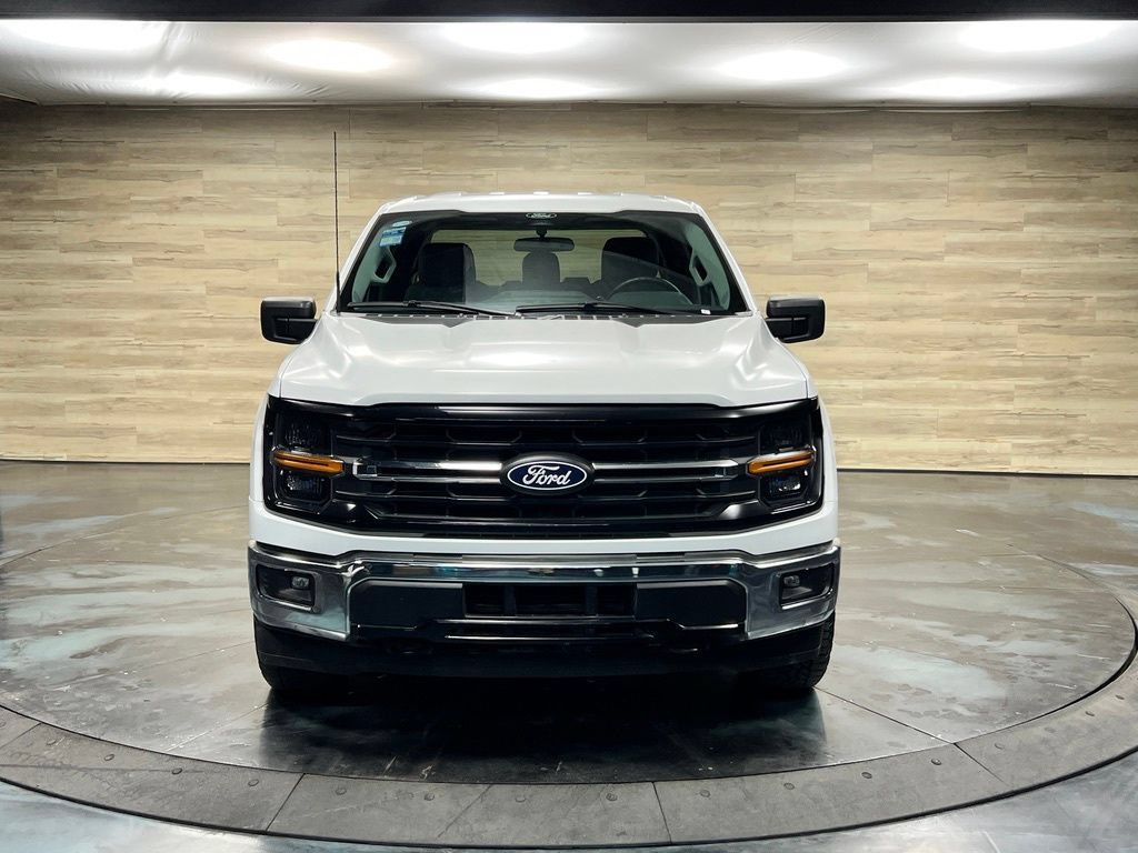 Used 2025 Ford F150 XLT w/ Equipment Group 301A Standard AWD/4WD image 9