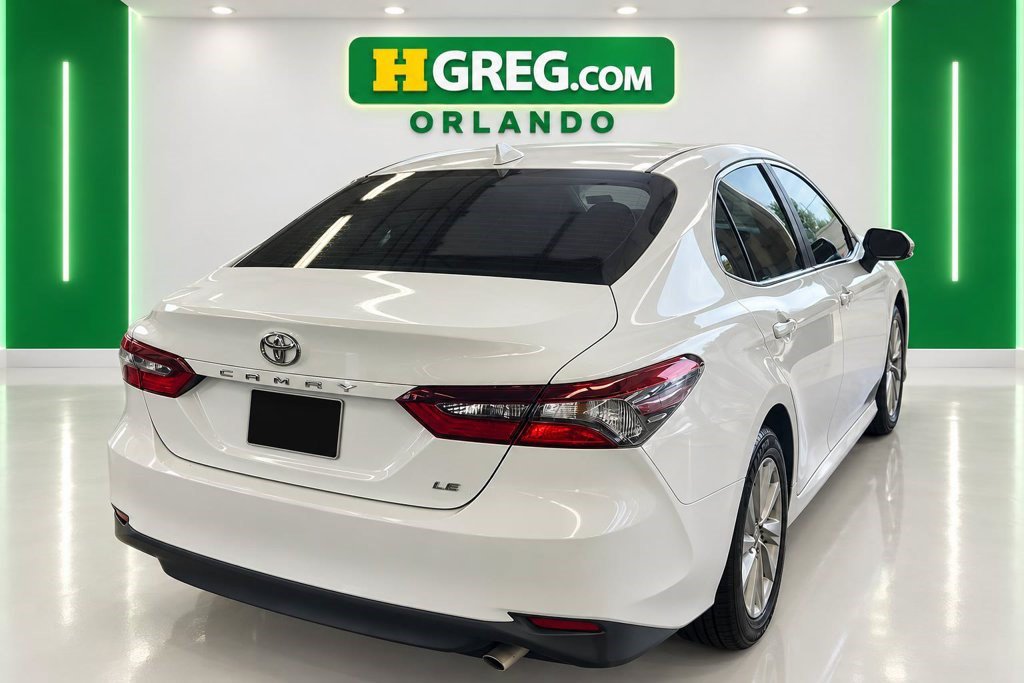Used 2021 Toyota Camry LE FWD image 6