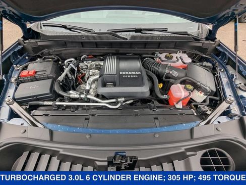 New 2026 Chevrolet Suburban Premier w/ Sun And Tow Package AWD/4WD image 50