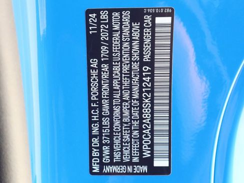 Certified 2025 Porsche 718 Boxster w/ Premium Package image 27