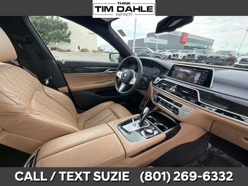 Used 2021 BMW 750i xDrive AWD/4WD image 20