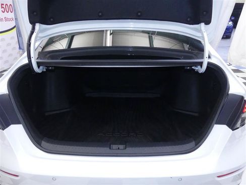 Used 2024 Honda Accord EX-L image 28