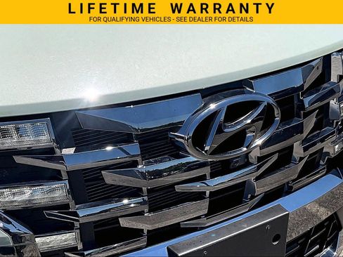 Used 2023 Hyundai Santa Cruz Limited AWD/4WD image 32
