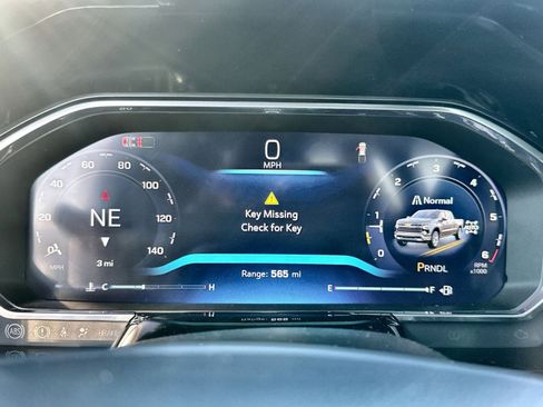 New 2026 Chevrolet Silverado 1500 LT image 17