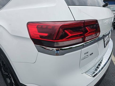Used 2022 Volkswagen Atlas SE w/ Black Wheel Package FWD image 38