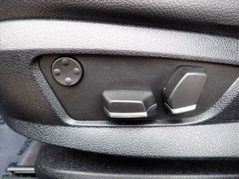 Used 2013 BMW 528i xDrive Sedan image 12