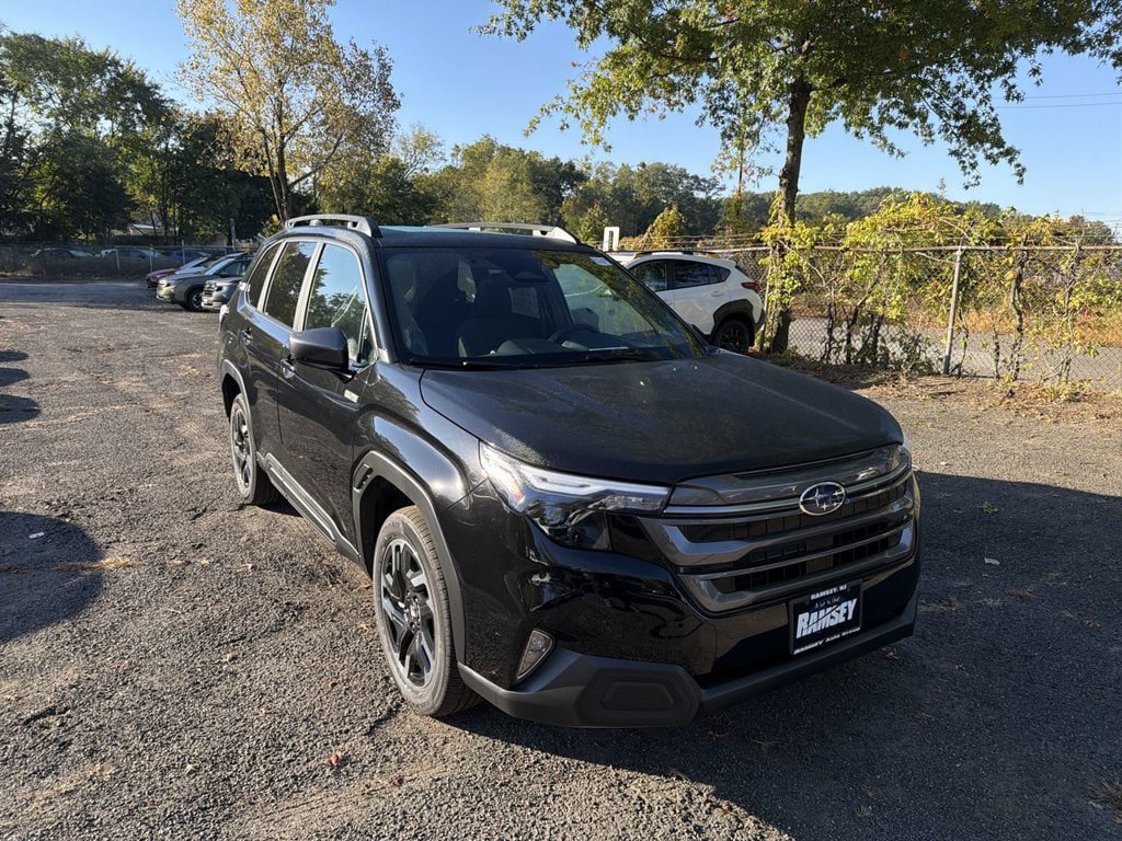 New 2026 Subaru Forester Premium AWD/4WD image 2