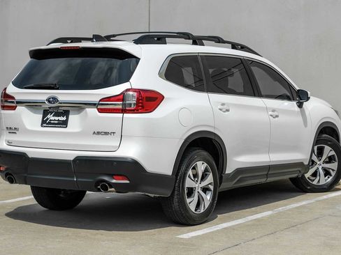 Used 2022 Subaru Ascent Premium w/ Convenience Package AWD/4WD image 8
