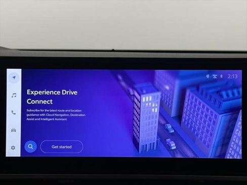 Certified 2025 Toyota Camry SE image 28